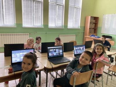 Равен достъп 10